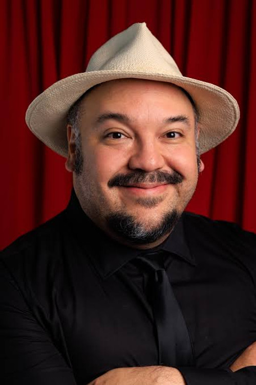 Photo of Jorge R. Gutierrez