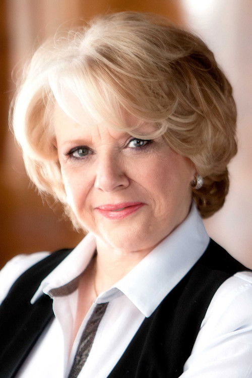 Photo of Shirley Théroux