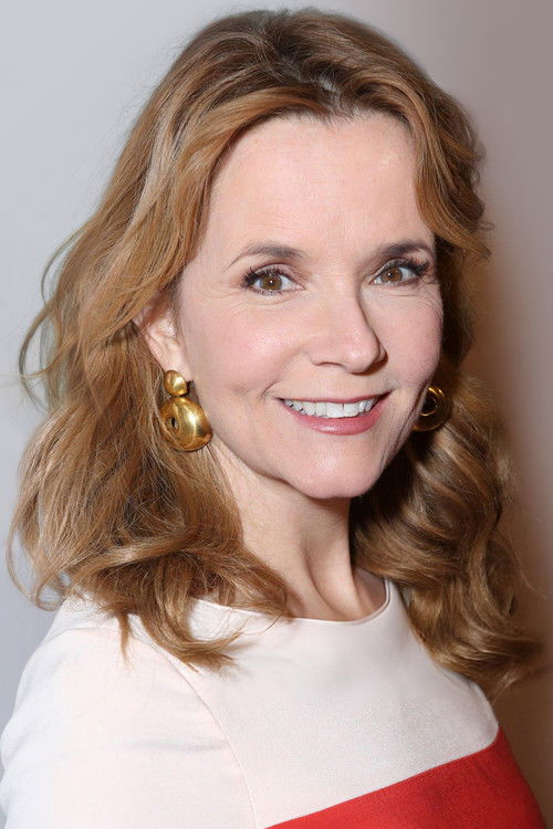 Photo of Lea Thompson
