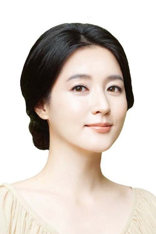 Photo of Lee Young-ae