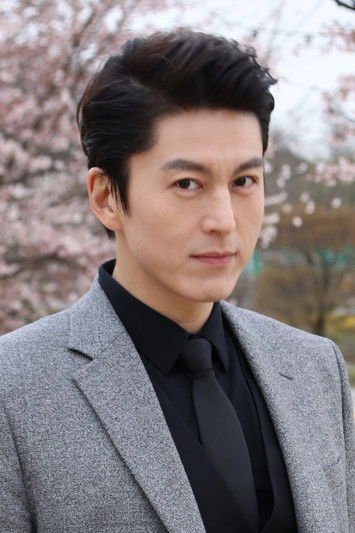 Photo of Ryu Soo-young