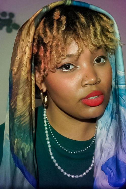 Photo of Yasmin J. Lee