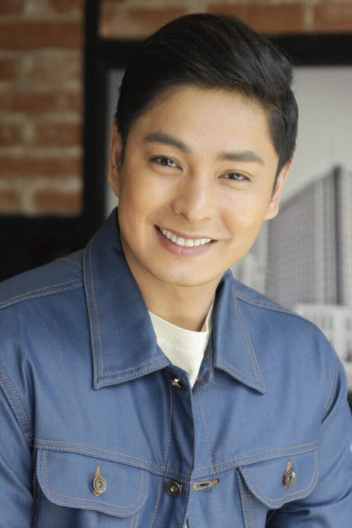 Photo of Coco Martin