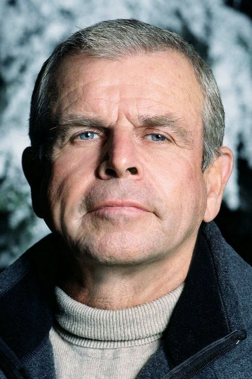 Photo of William Devane