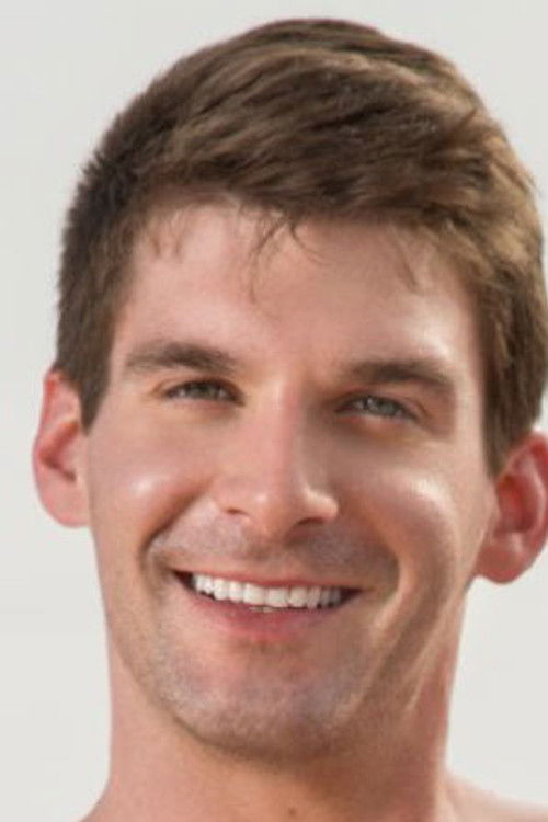 Photo of Dustin Holloway