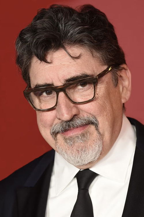 Photo of Alfred Molina