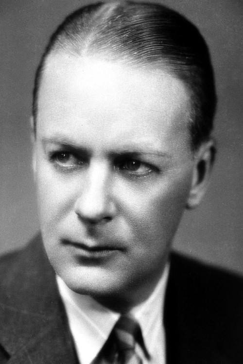 Photo of Huntley Gordon