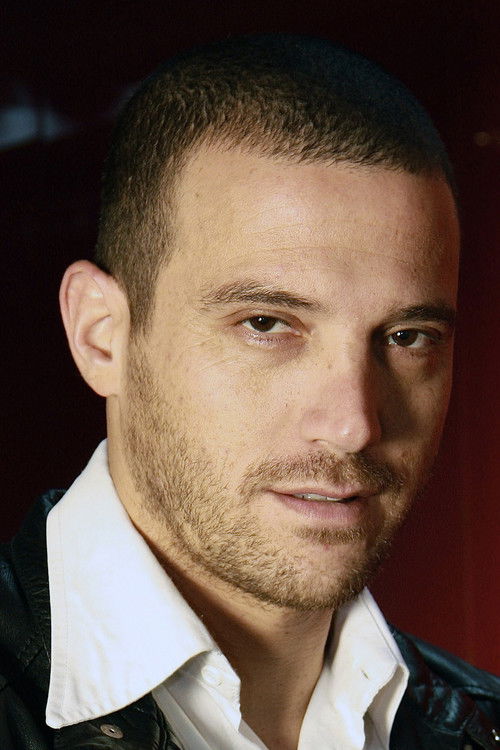 Photo of Julián Elfenbein