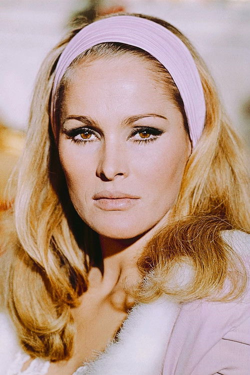Photo of Ursula Andress