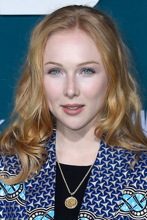 Photo of Molly C. Quinn