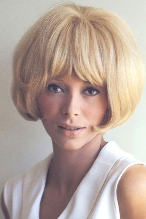 Photo of Mireille Darc