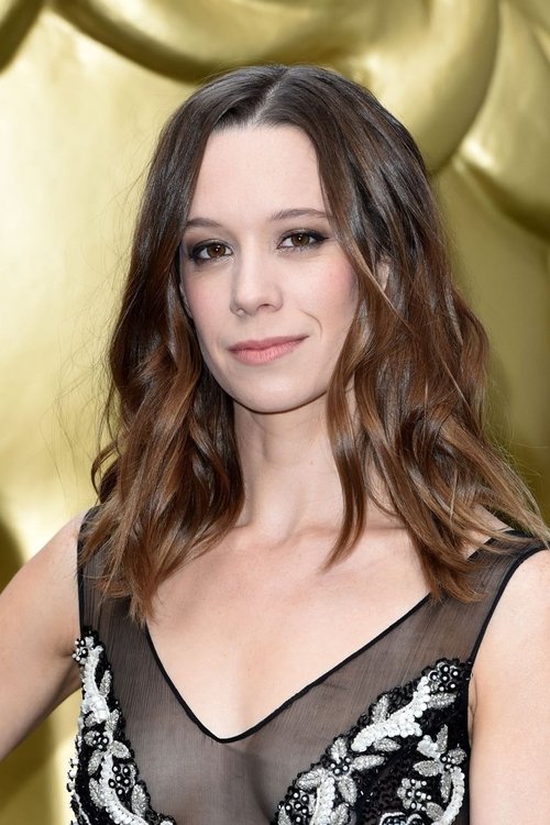 Photo of Chloe Pirrie