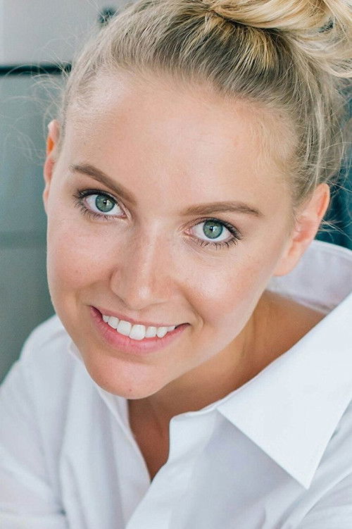 Photo of Roxane Hayward