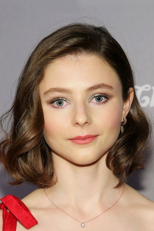 Photo of Thomasin McKenzie