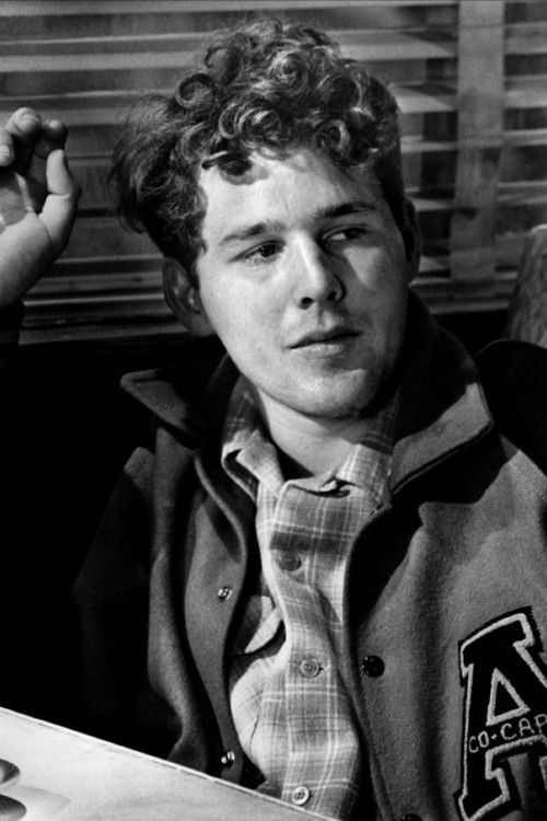 Photo of Timothy Bottoms