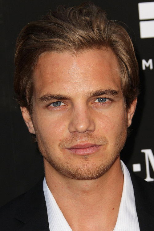 Photo of Taylor Handley