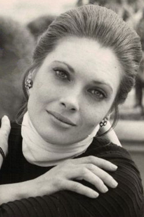 Photo of Hildegard Neil