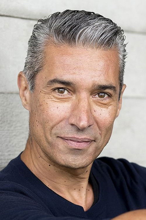 Photo of Silas Carson