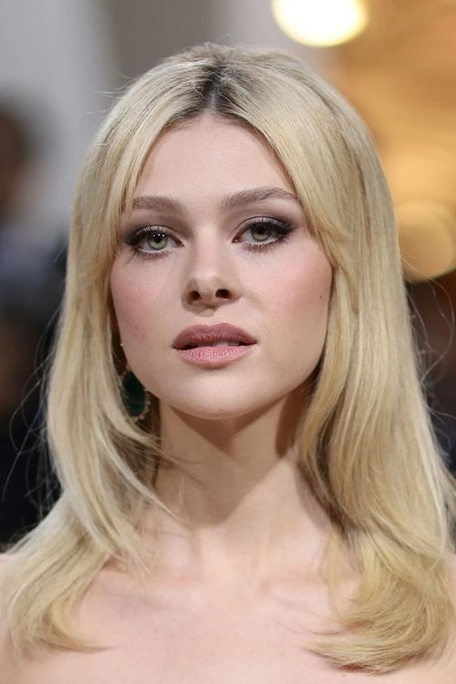 Photo of Nicola Peltz Beckham
