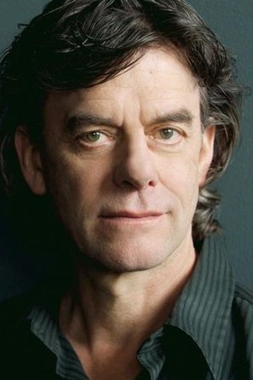 Photo of Tom McCamus