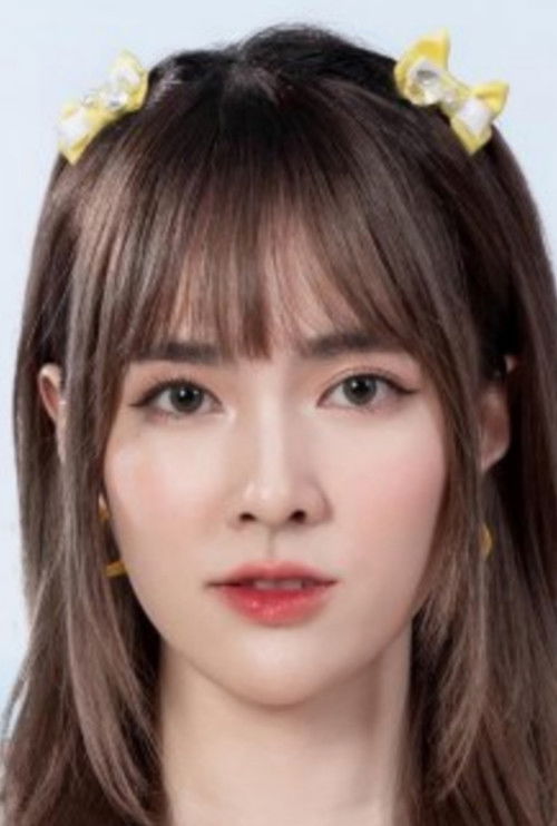 Photo of Punyawee Jungcharoen