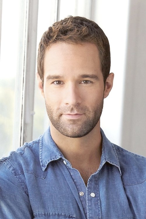 Photo of Chris Diamantopoulos