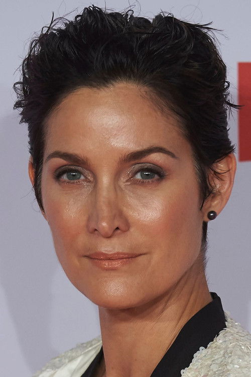 Photo of Carrie-Anne Moss
