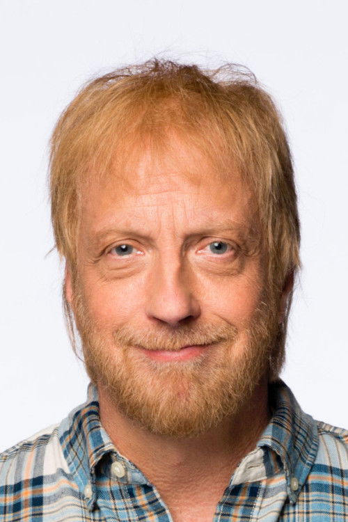 Photo of Chris Elliott