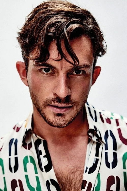 Photo of Jonathan Bailey