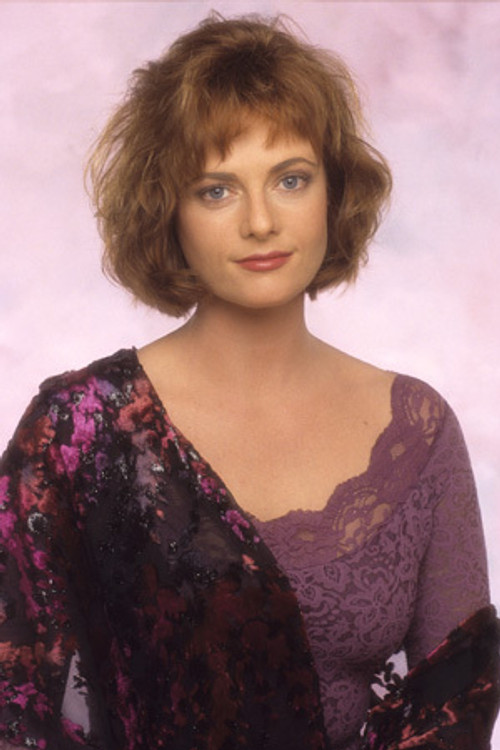 Photo of Lisa Blount