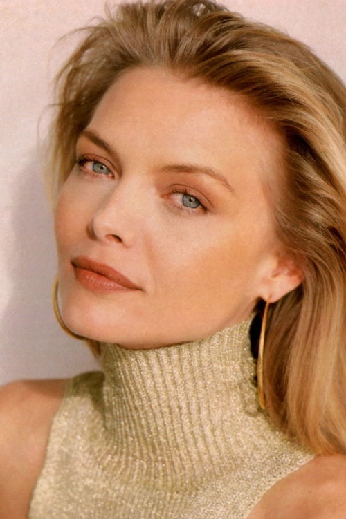 Photo of Michelle Pfeiffer