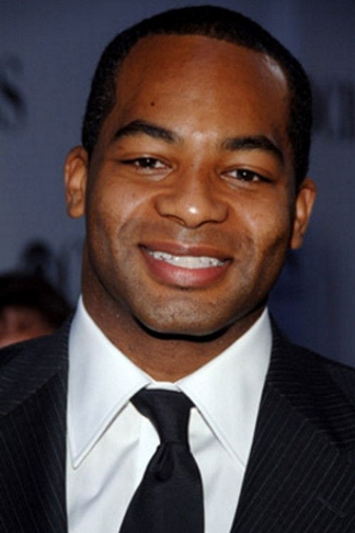 Photo of Brandon Victor Dixon