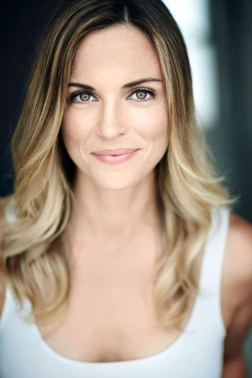 Photo of Kelly Sullivan