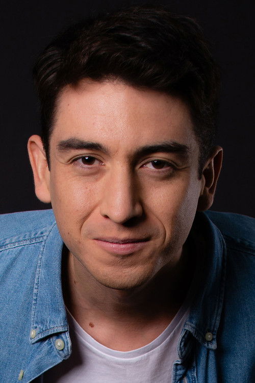 Photo of Arón Hernández