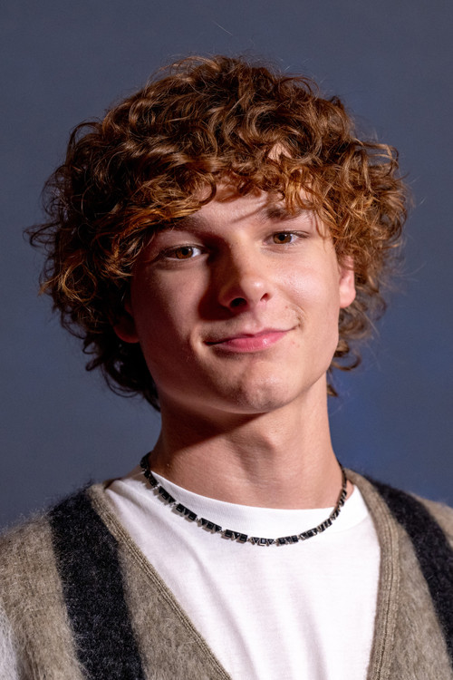 Photo of Mason Thames