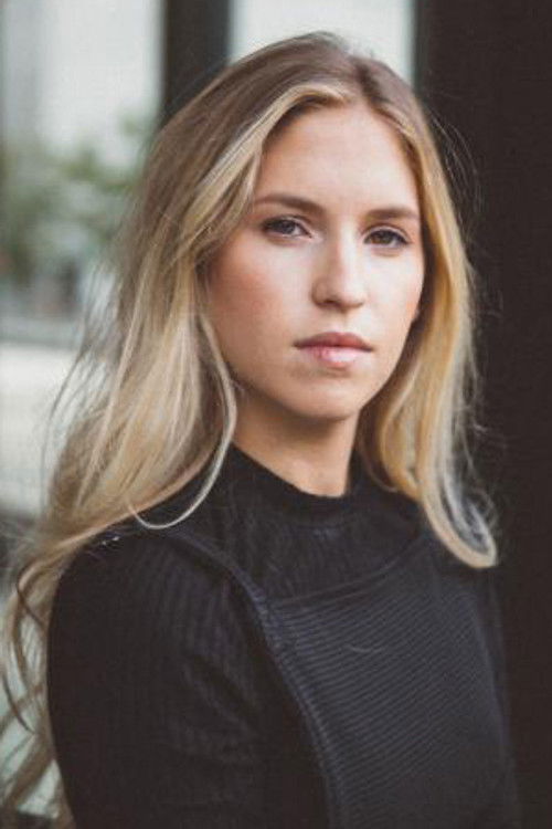 Photo of Claudia Bouvette