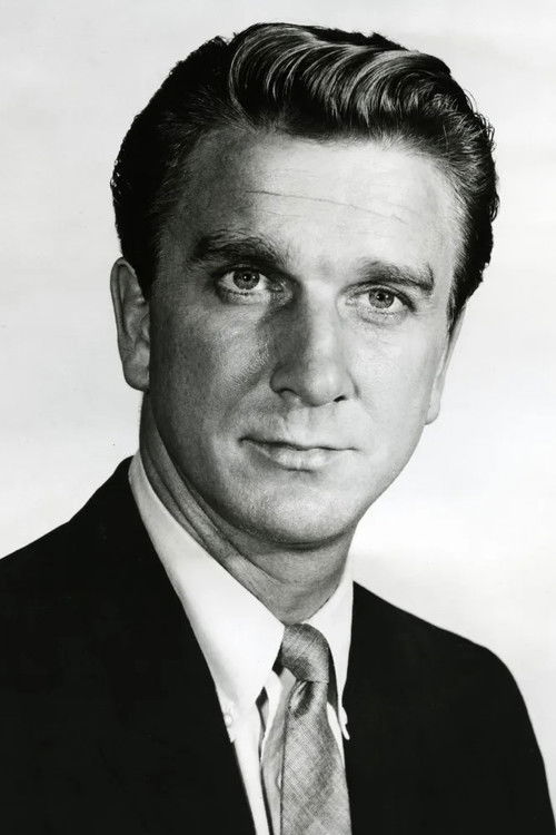 Photo of Leslie Nielsen