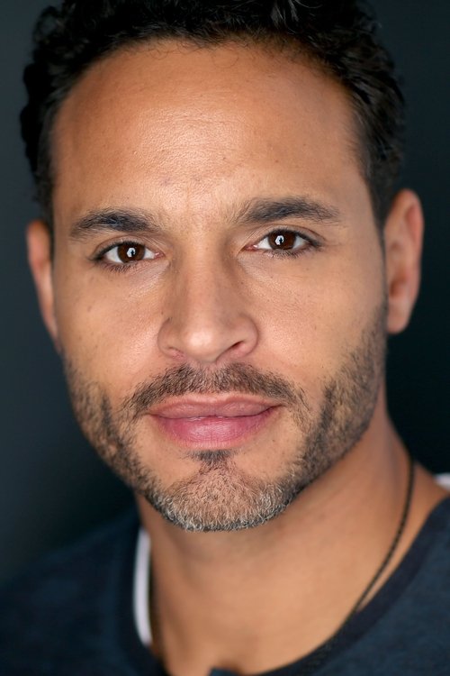 Photo of Daniel Sunjata