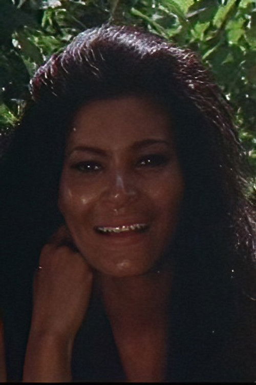 Photo of Esmeralda Barros