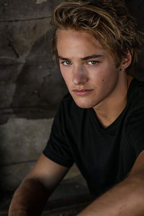 Photo of Mitchell Hoog