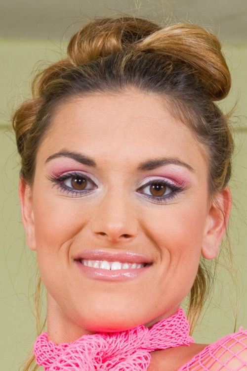 Photo of Sarah James