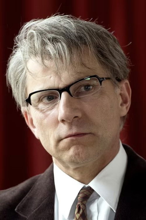 Photo of Simon McBurney