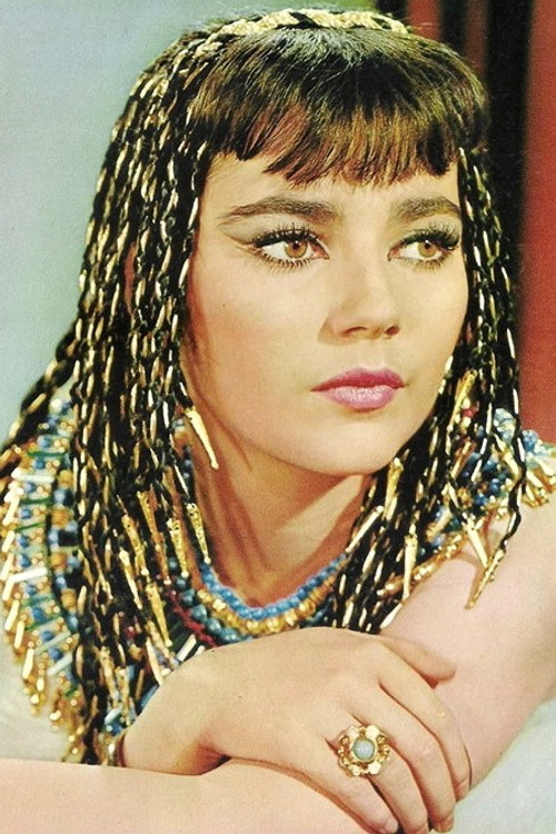 Photo of Brigid Bazlen