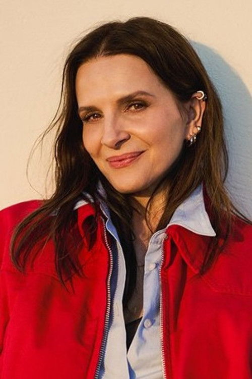 Photo of Juliette Binoche