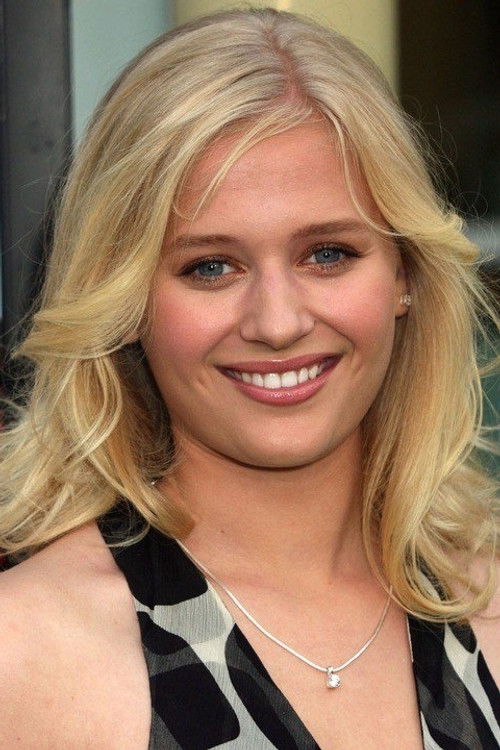 Photo of Carly Schroeder