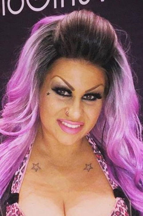 Photo of Samantha Mack