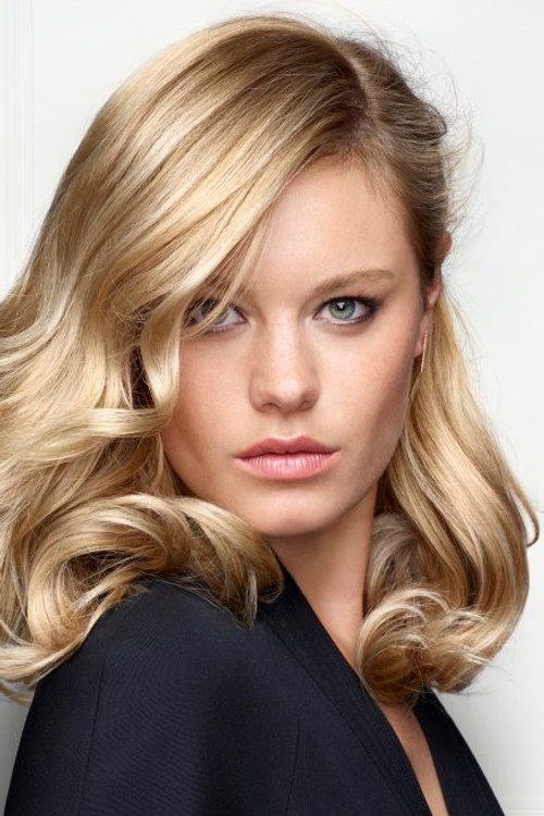 Photo of Camille Rowe