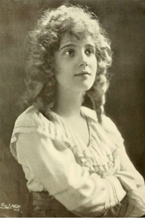 Photo of Louise Huff