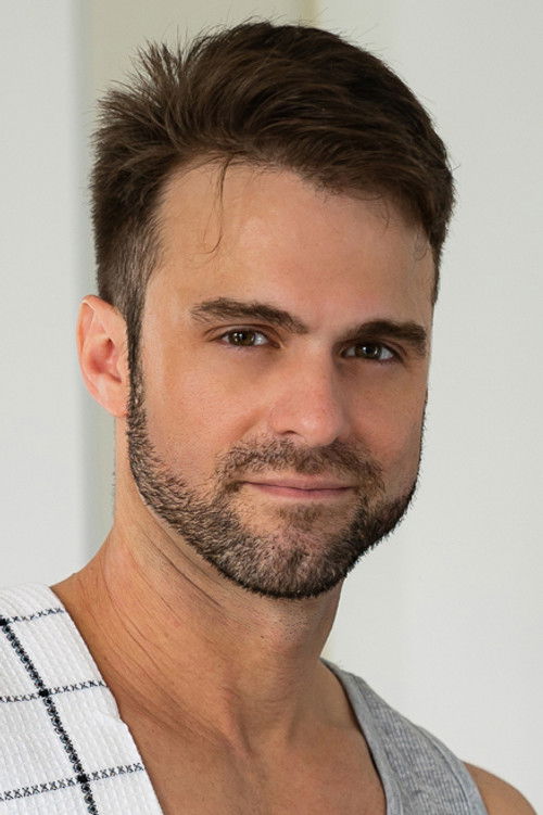 Photo of Gabriel Clark